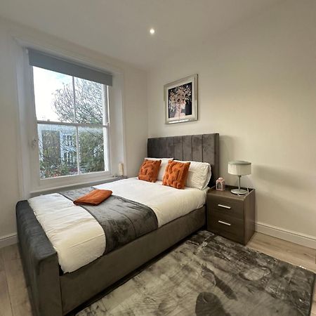 Stunning Newly Refurbished 1 Bed In Kings Cross, St Pancras!320 Appartement Londen Buitenkant foto