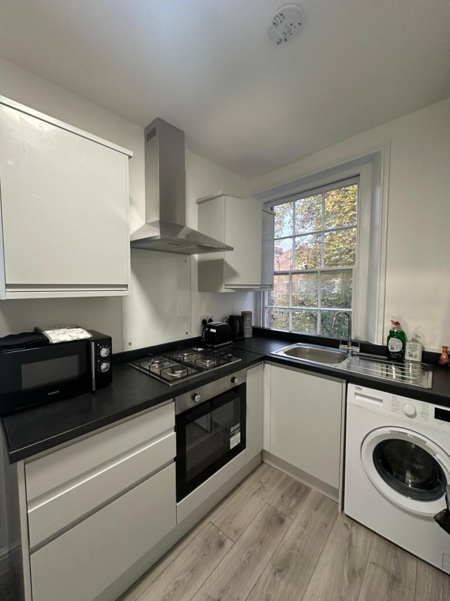 Stunning Newly Refurbished 1 Bed In Kings Cross, St Pancras!320 Appartement Londen Buitenkant foto