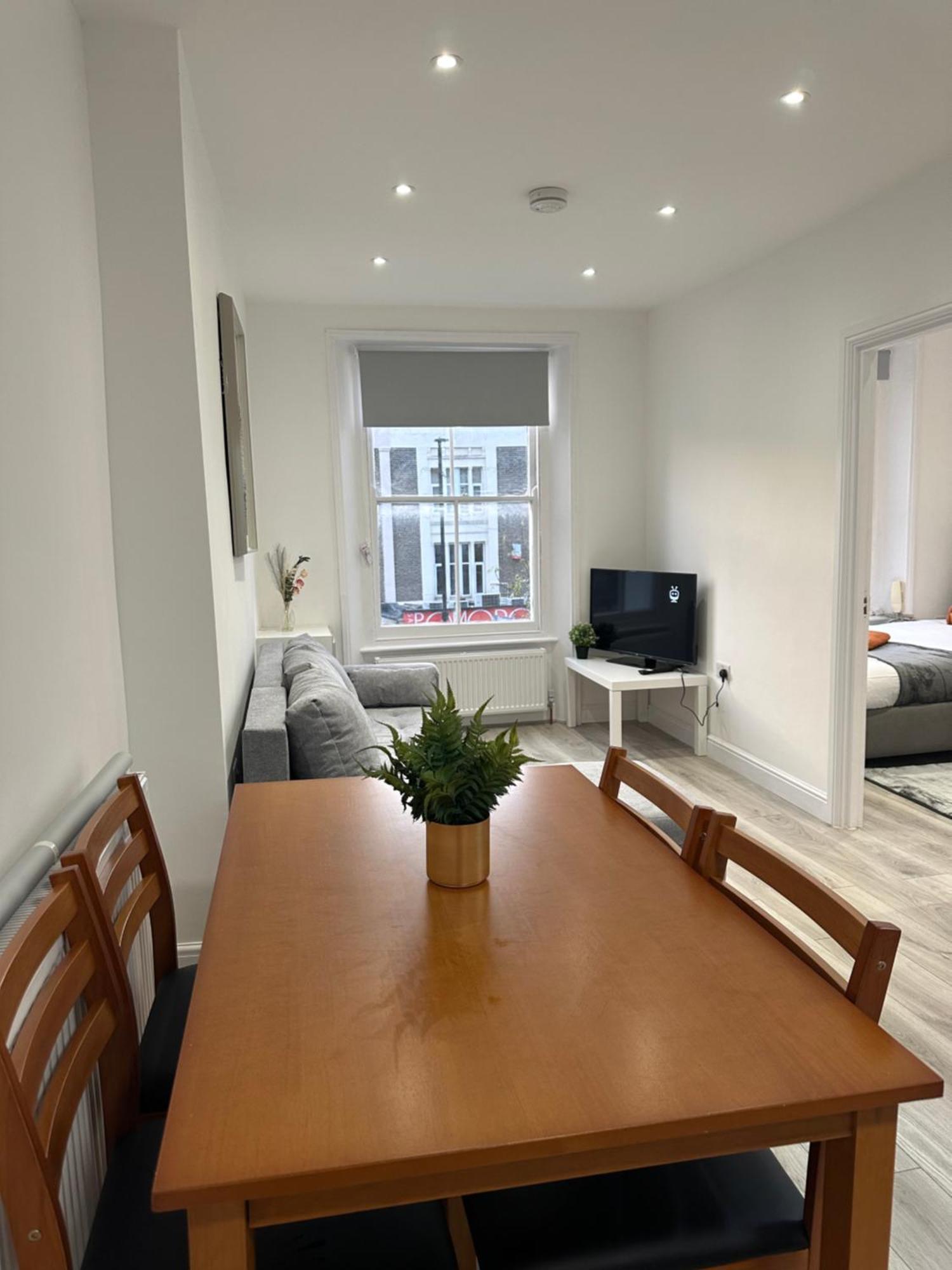 Stunning Newly Refurbished 1 Bed In Kings Cross, St Pancras!320 Appartement Londen Buitenkant foto