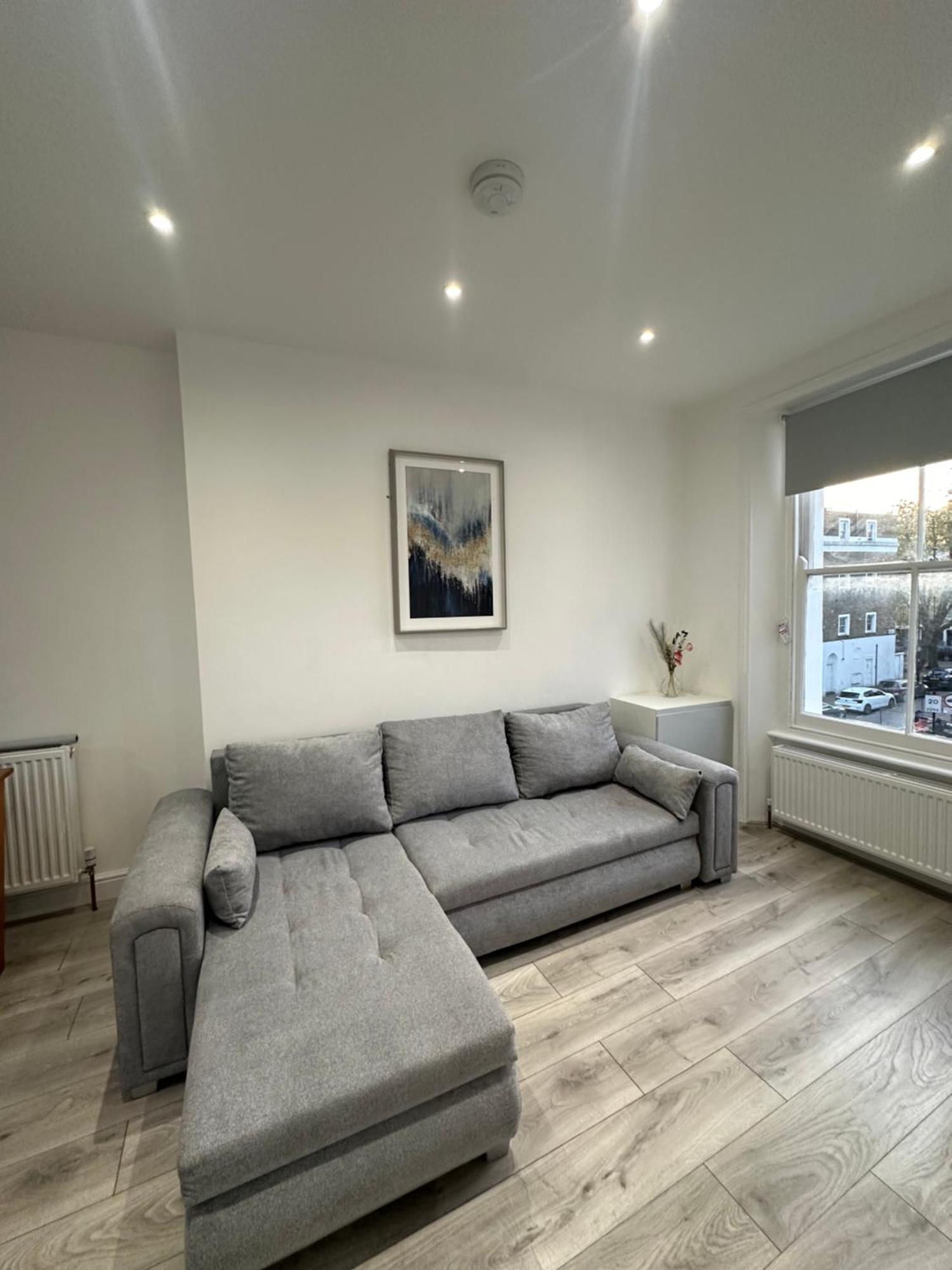 Stunning Newly Refurbished 1 Bed In Kings Cross, St Pancras!320 Appartement Londen Buitenkant foto