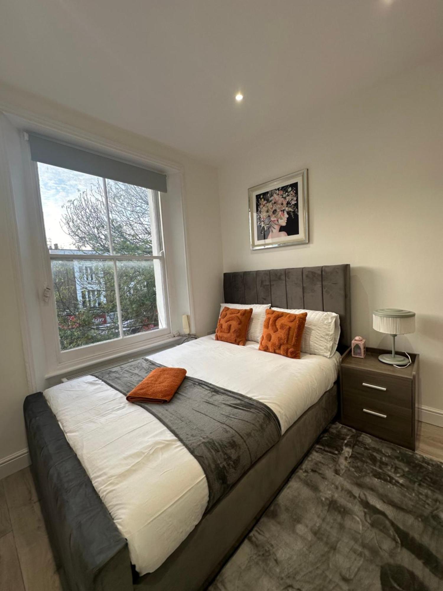 Stunning Newly Refurbished 1 Bed In Kings Cross, St Pancras!320 Appartement Londen Buitenkant foto