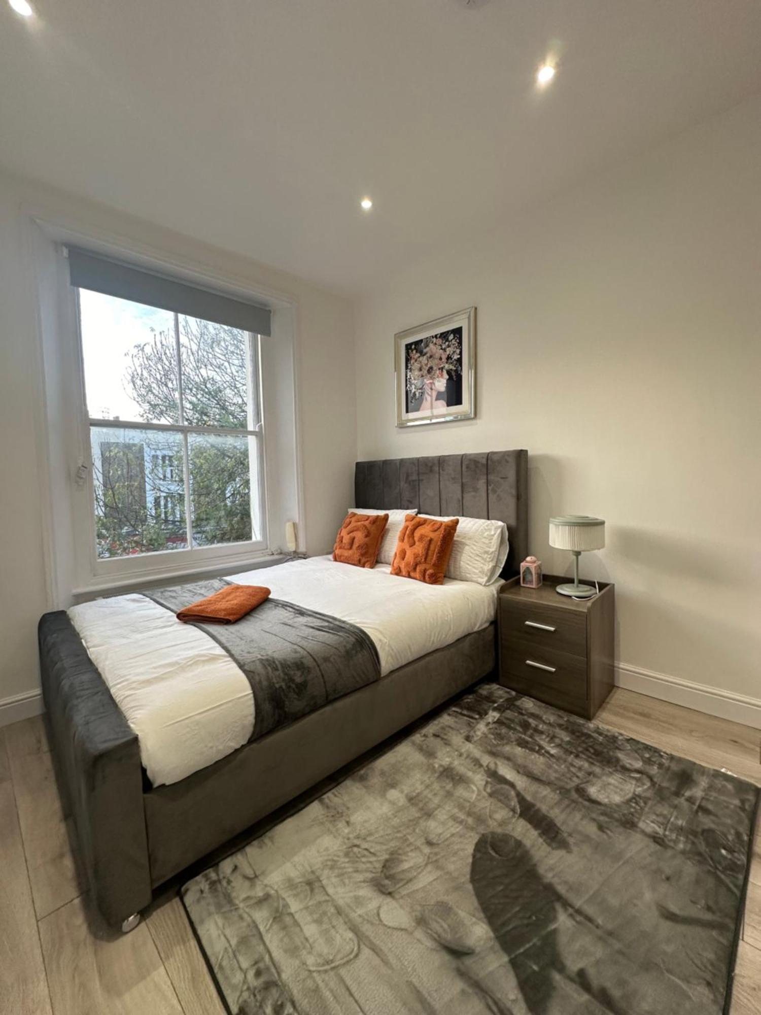 Stunning Newly Refurbished 1 Bed In Kings Cross, St Pancras!320 Appartement Londen Buitenkant foto